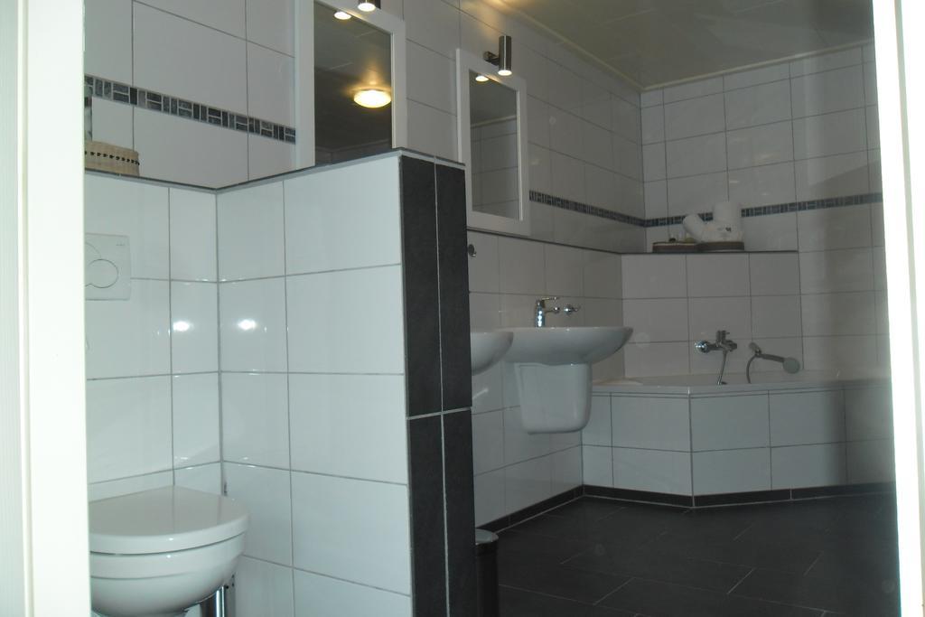 Herkenhoek 3 Bedroom Apartement Heeswijk-Dinther Екстериор снимка