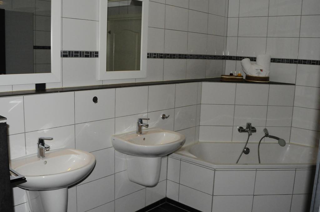 Herkenhoek 3 Bedroom Apartement Heeswijk-Dinther Екстериор снимка